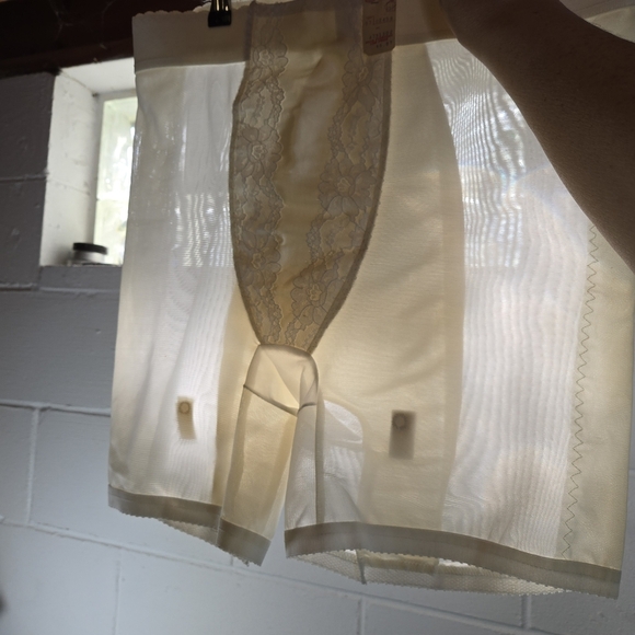 Vtg SEK CEE Pantry Girdle Shaper Garter Girly Dress Up Deadstock Nwt Plus 6x Usa - Picture 7 of 8